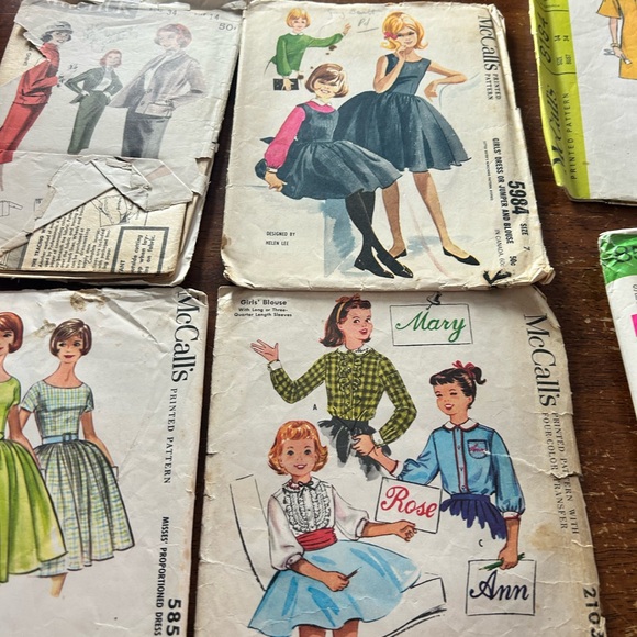 Vintage Sewing Pattern Collection - Picture 3 of 5